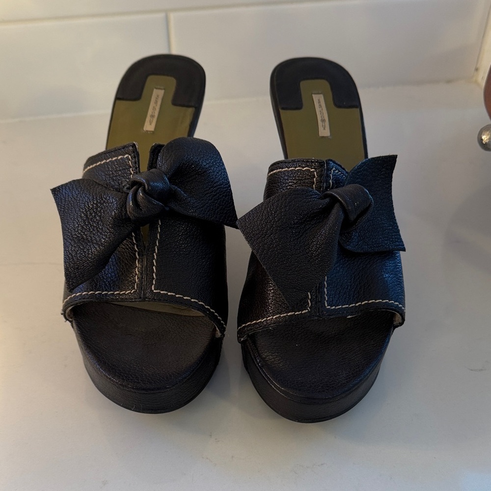Max Studio Black Leather Bow Mules Slides Wedge Heels